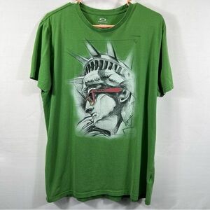 Oakley Statue Of Liberty Green Graphic Tee 0854